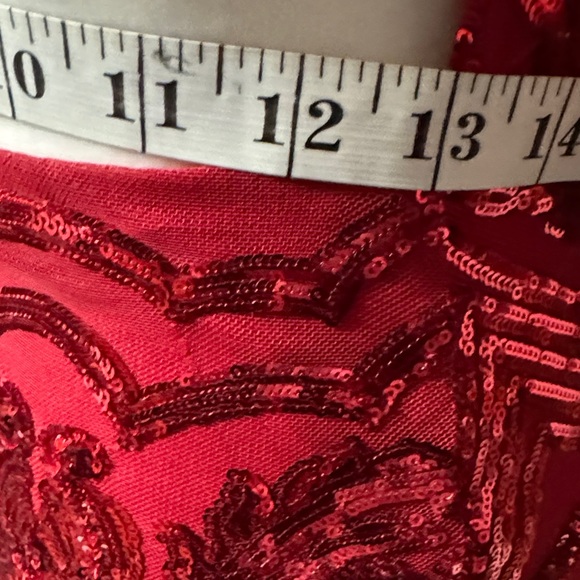 B. Darlin Elegant Red Sequin Evening Gown size 3/4 - Picture 4 of 8
